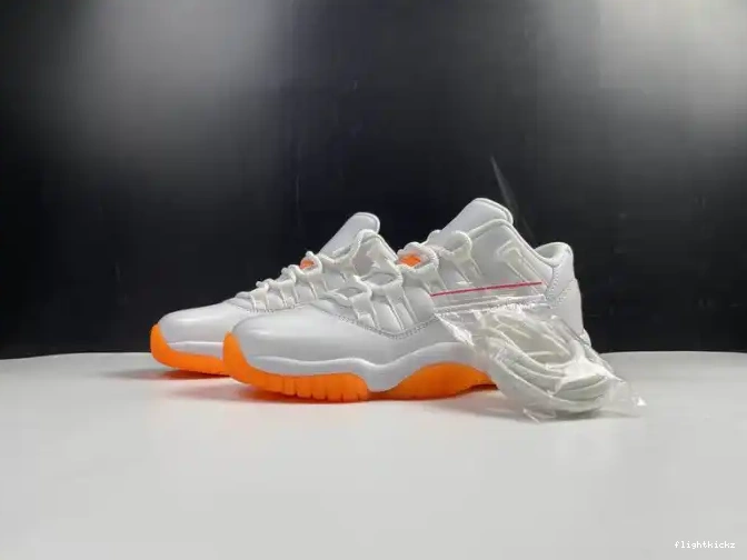 11 AH7860-139 RETRO JORDAN LOW CITRUS AIR BRIGHT 0427